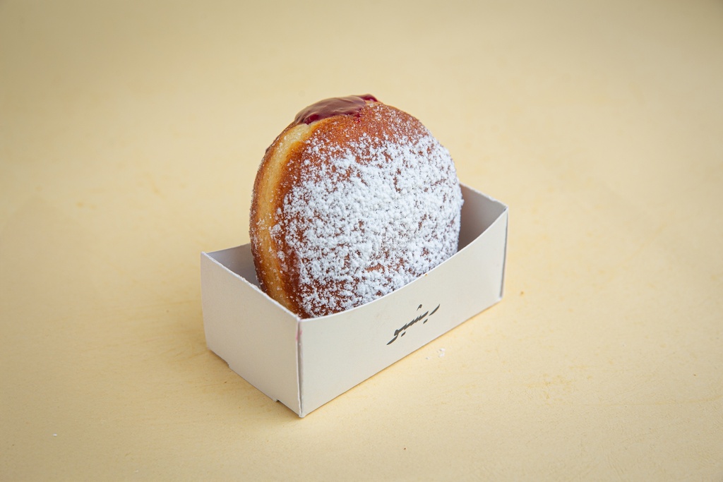 Pastry creame donut / دونت البيستري كريم